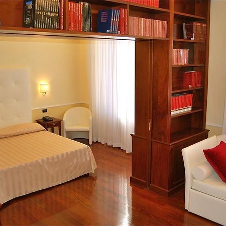 Luxury Ludovisi Rooms 로마 외부 사진